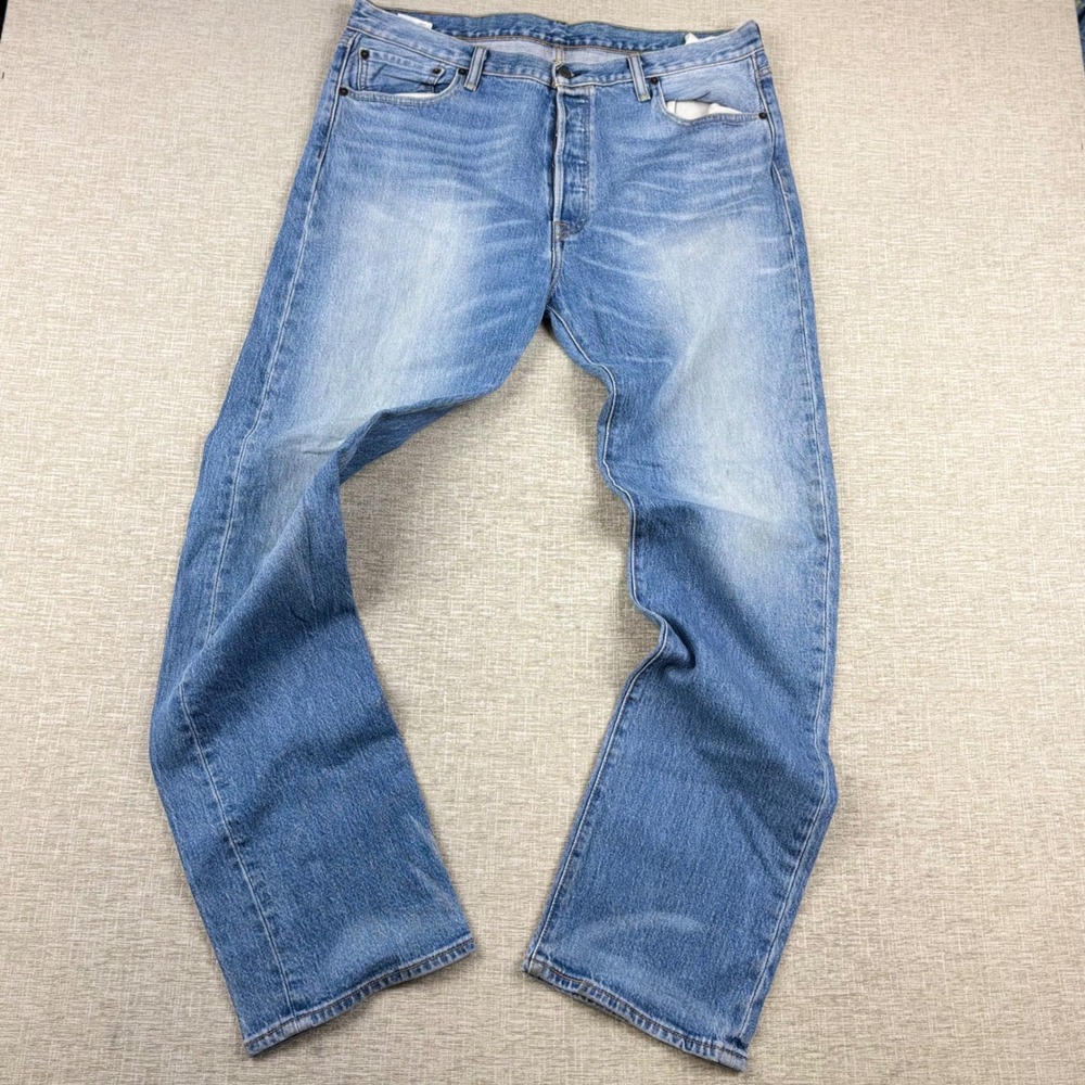Levis 501 Mens 36x34 Light Distress Jeans Thigh Faded ** Vintage Style ** Denim